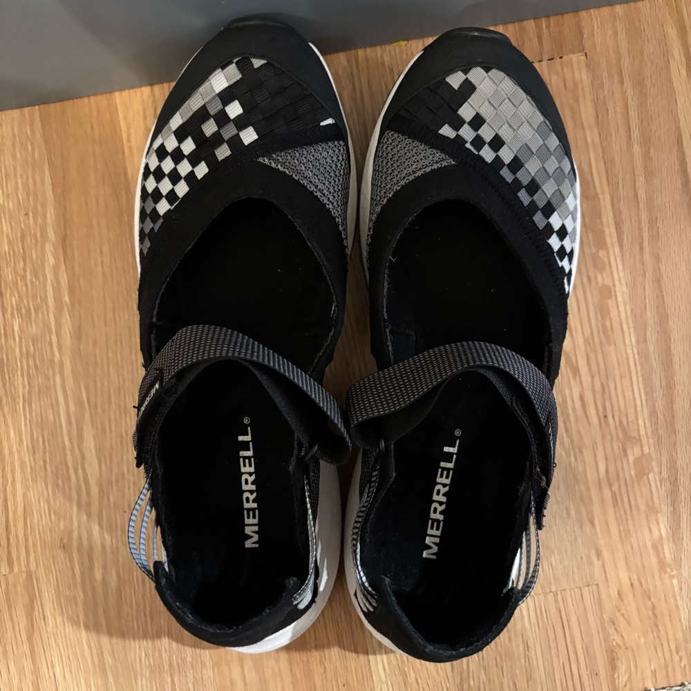 Merrell Bravada Women's Black & White Slip-On Mary Jane Sneakers - Picture 7 of 8